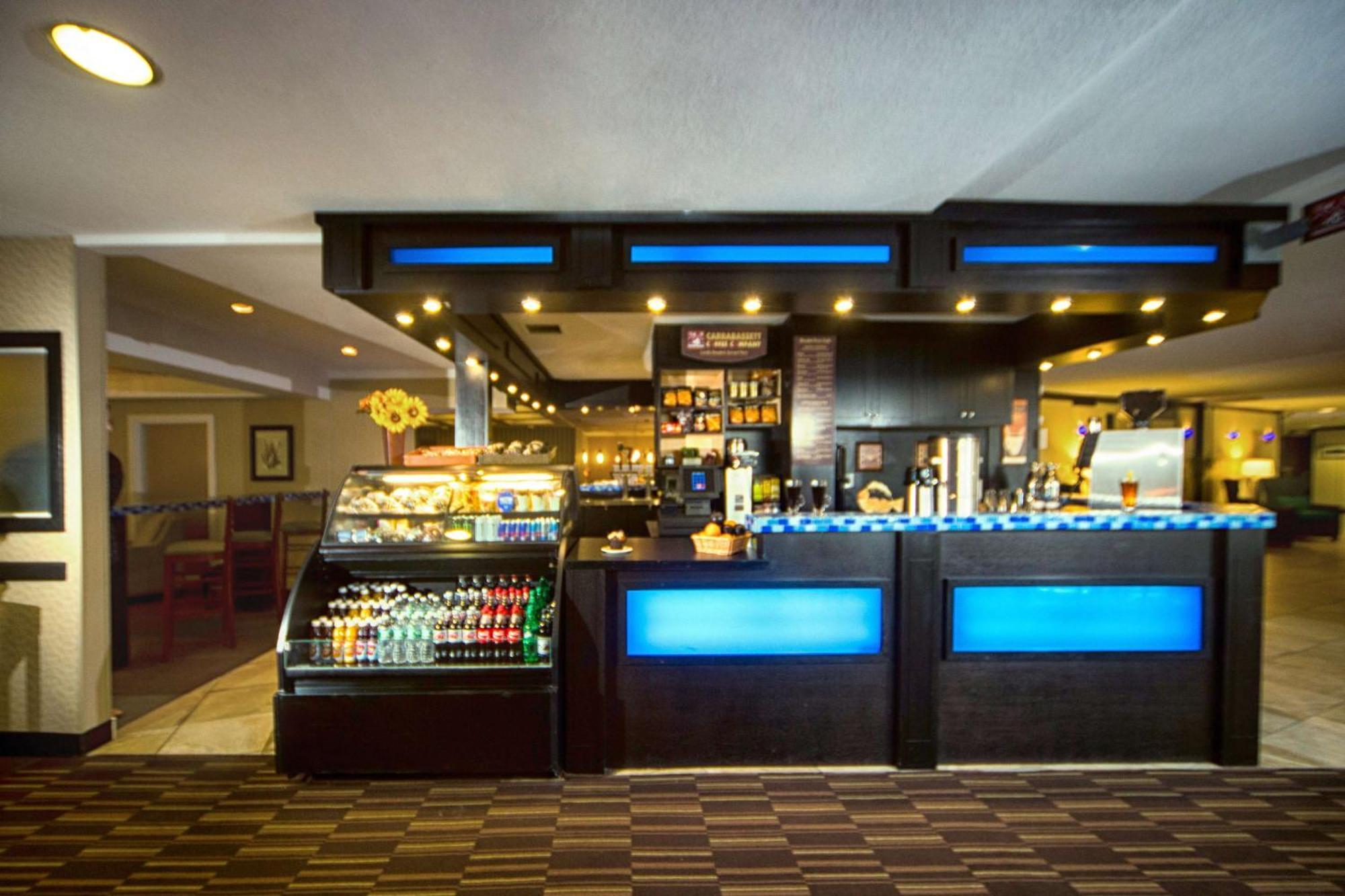 Hotel Doubletree By Hilton Portland, Me South Portland Exterior foto